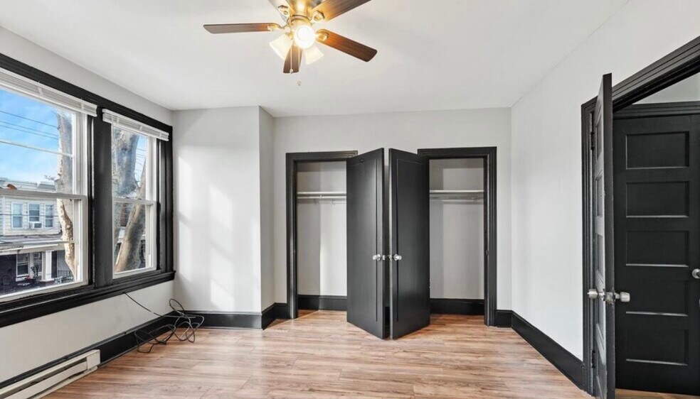 Building Photo - 3239 N 26th St