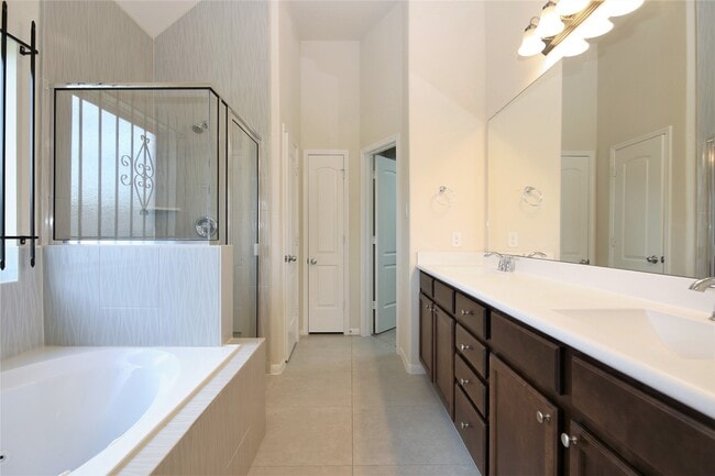 Building Photo - 26339 Landover Hills Ln