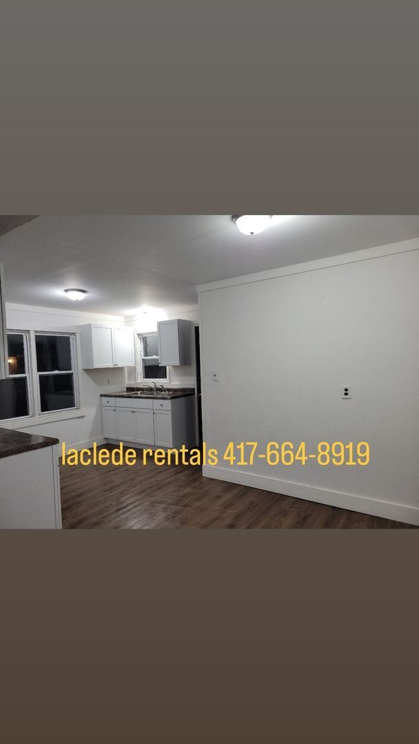 Building Photo - 2 BEDROOM 1 BATHROOM HOUSE FOR RENT