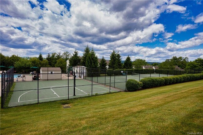 Building Photo - 2402 Rockledge Ct