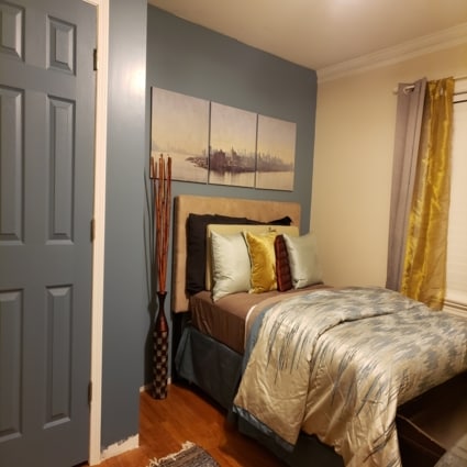 Building Photo - 4588 Hopewell Rd