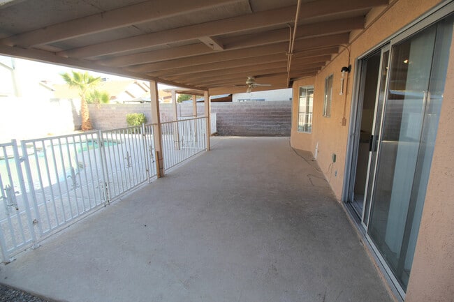 Building Photo - Gorgeous 3Bed/2.5Bath/Pool/Spa, 2-Story Home located in the NW part of the valley