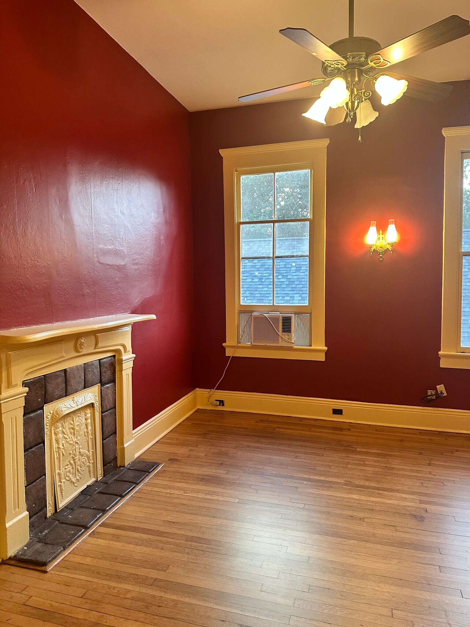 Bedroom 2 - 7800 Jeannette St