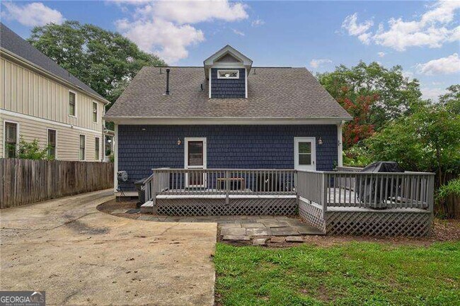 Building Photo - 3405 Fortner St