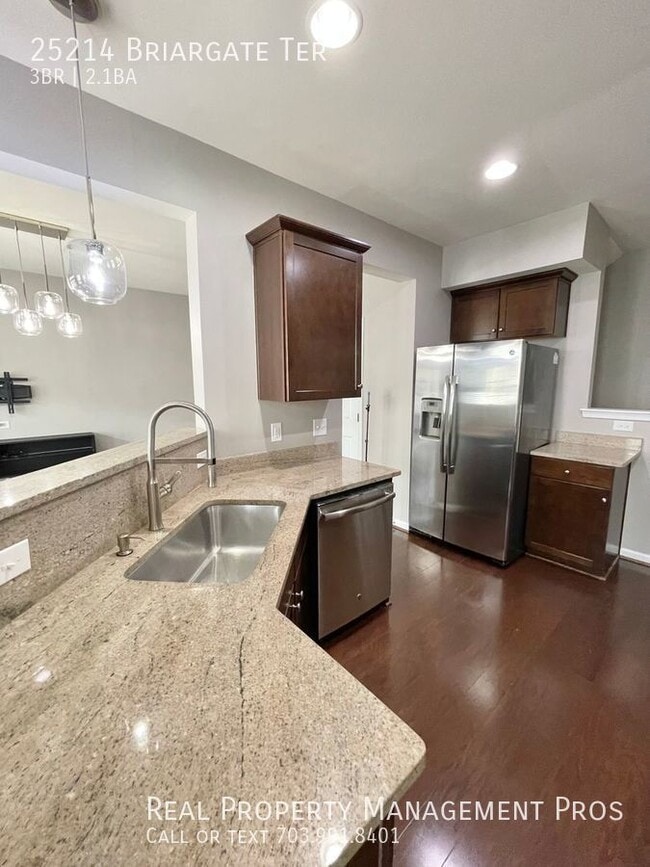 Building Photo - 25214 Briargate Terrace