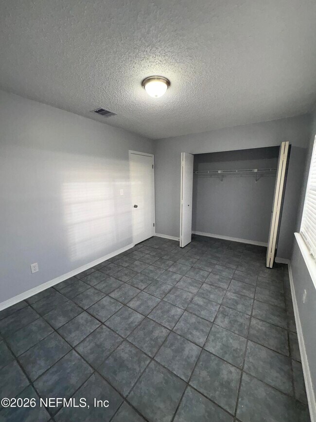 Building Photo - 12948 Gillespie Ave