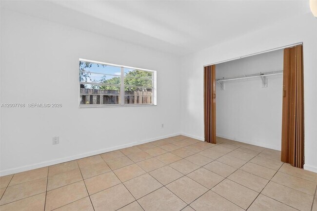 Building Photo - 240 NW 107th Ave