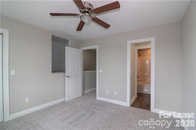 Building Photo - 3971 Newhall Dr NW