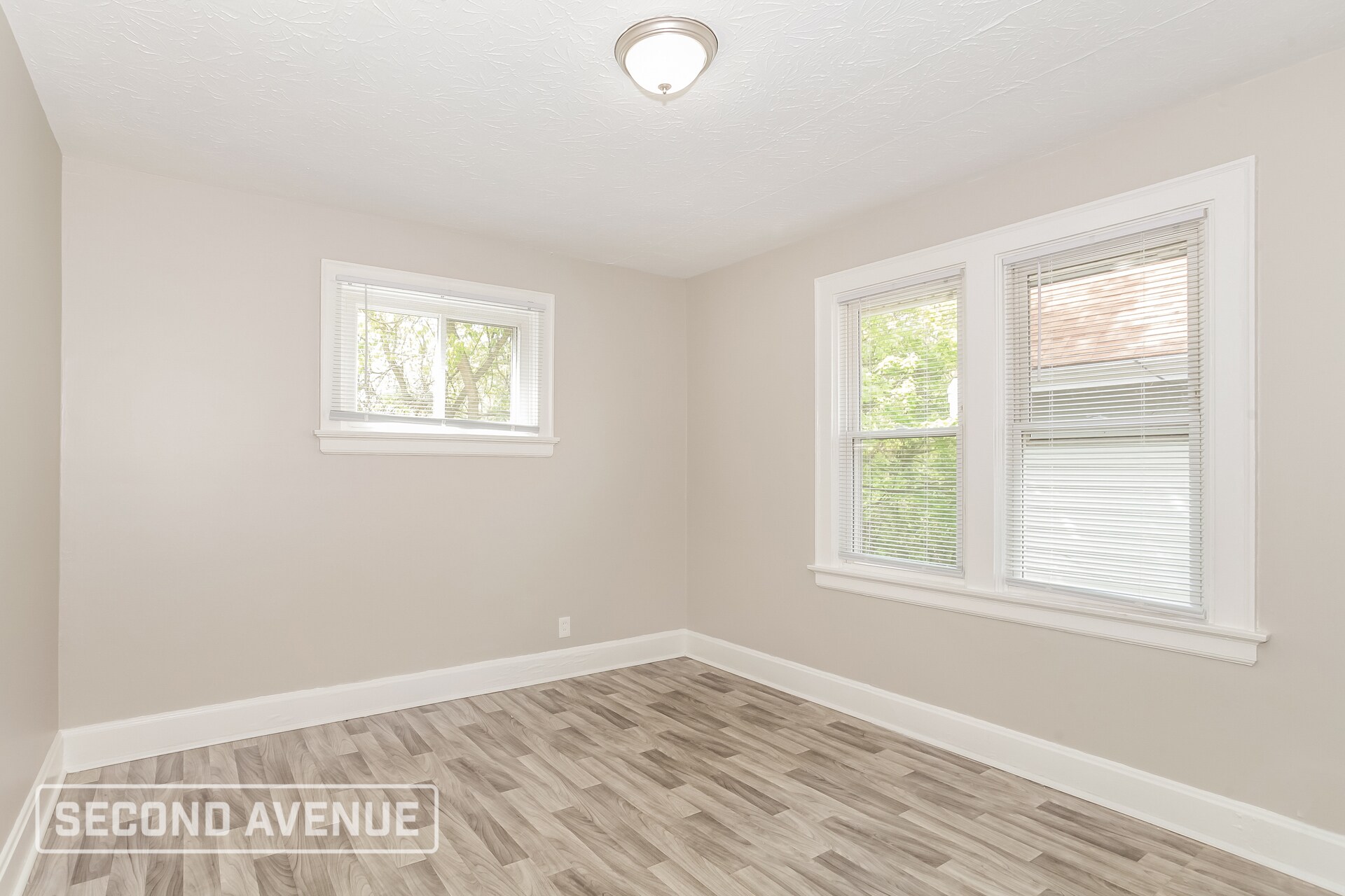 Building Photo - 3121 Cavanaugh Ave