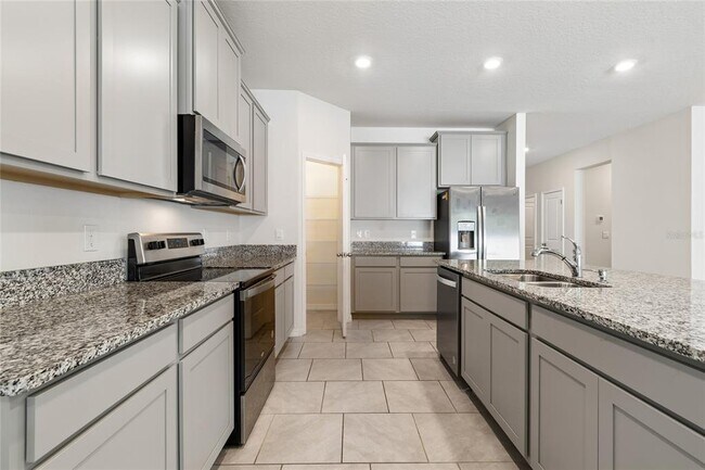 Building Photo - 35977 Morse Willow Ct