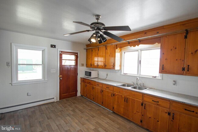 Building Photo - 20872 Nanticoke Rd