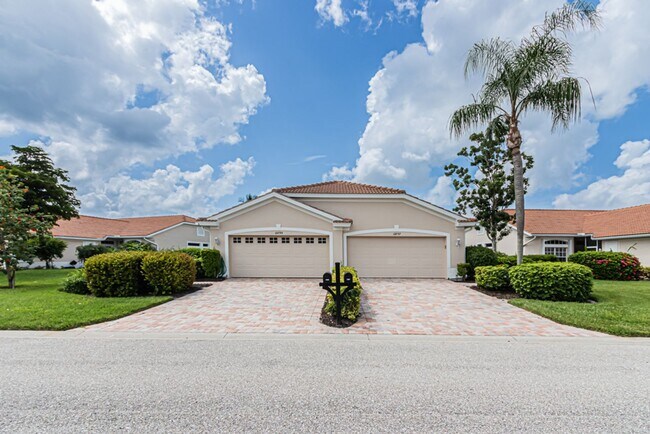 Building Photo - Beautiful 2-Bed Home, Dog Friendly & Resort-Style Amenities – Available for Annual Rental!