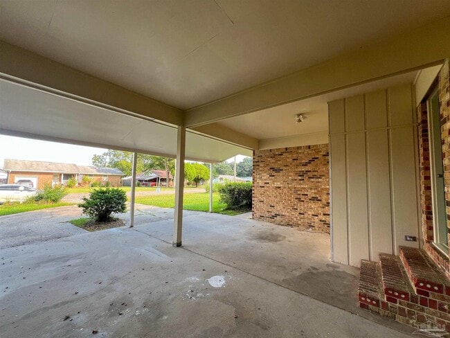 Building Photo - 7121 Marie Ave