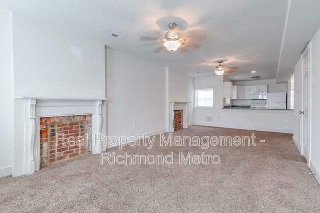 Building Photo - 1802 Parkwood Ave