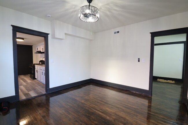 Building Photo - 673 Delaware St