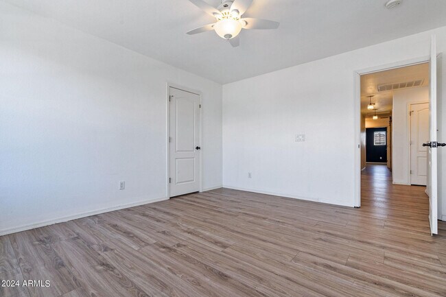 Building Photo - 3771 E Kristal Way