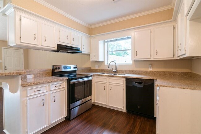 Building Photo - 20520 Youpon Ln