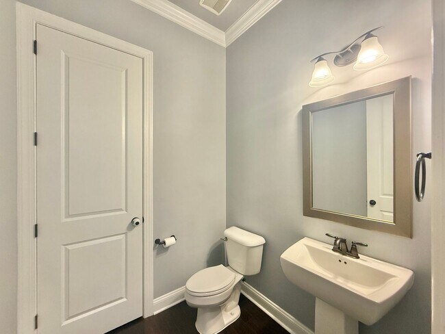 Building Photo - 4109 Bluff Oak Dr