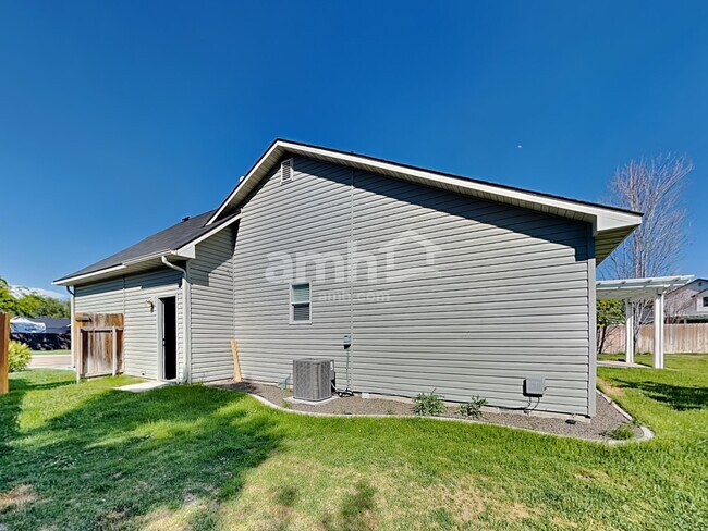 Building Photo - 5318 Worth Way