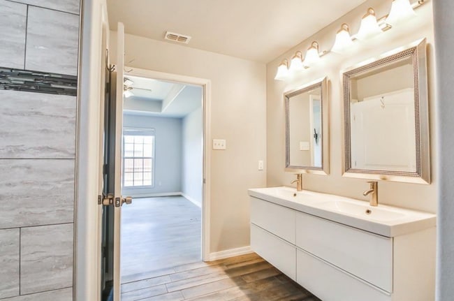 Building Photo - 8810 16th St