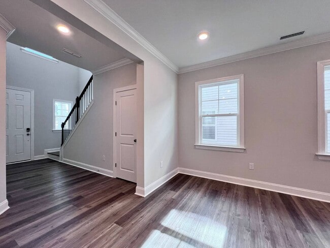 Building Photo - 360 Canyon Gap Wy