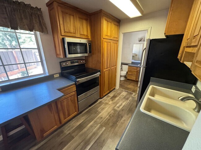 Building Photo - Available NOW - Office space and/or storag...