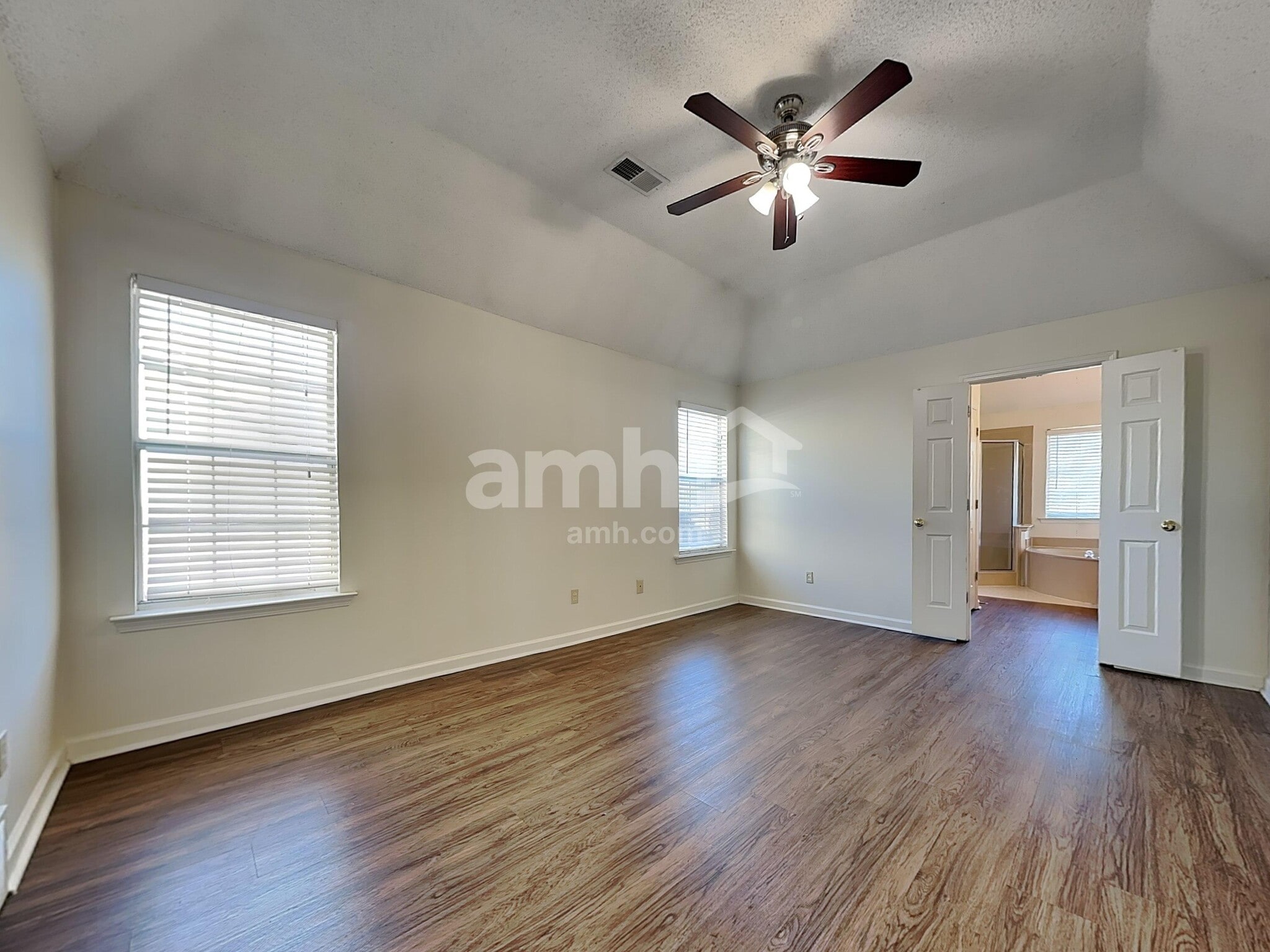 Building Photo - 1114 Green Fern Cv