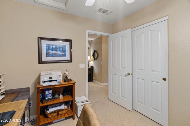 Building Photo - 4553 E Coyote Wash Dr