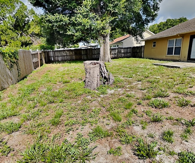 Building Photo - 1618 Cassingham Cir