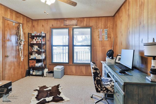Building Photo - 8456 Spinks Rd