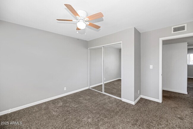 Building Photo - 5137 N Granite Reef Rd