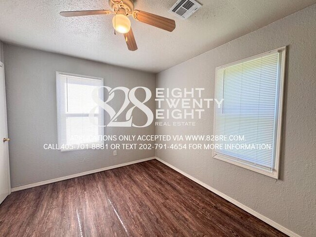 Building Photo - *AVAILABLE NOW* 3 BED/1 BATH SINGLE FAMILY HOME IN DEL CITY!