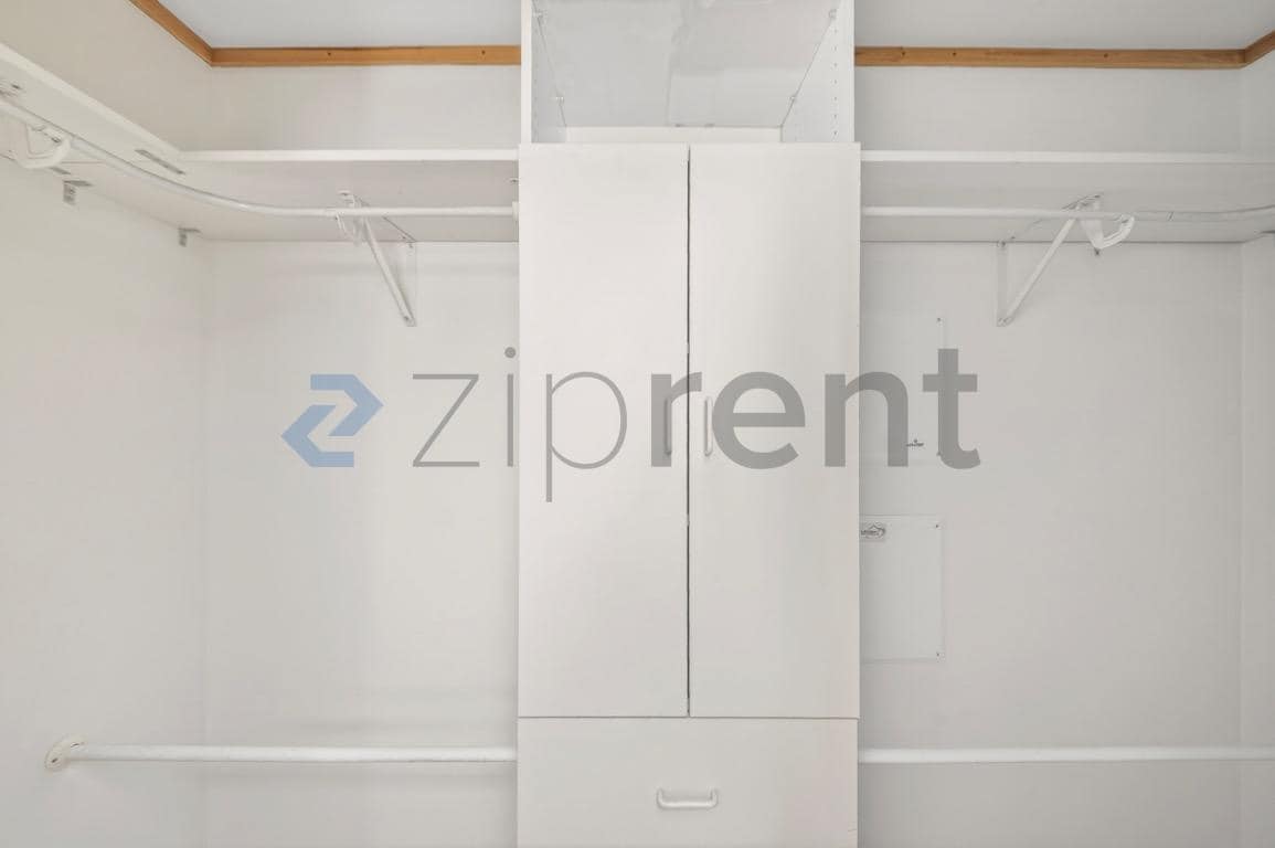 Building Photo - 1020 Felbar Ave