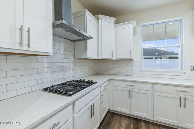 Building Photo - 455 Foxtail Wy