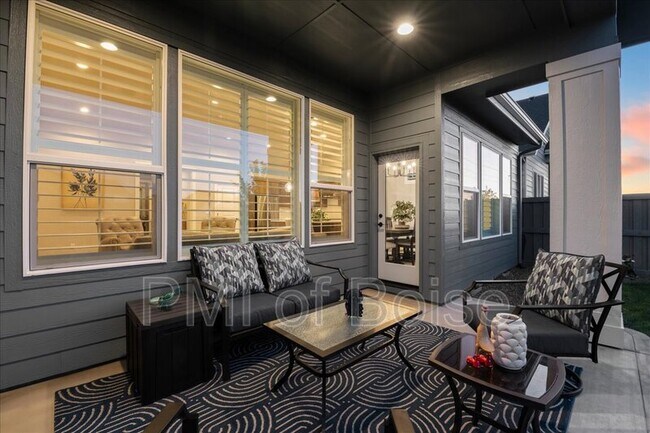 Building Photo - 10238 Hazy Gln Dr