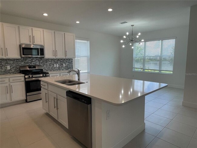 Building Photo - 3072 Hollow Hickory Pl