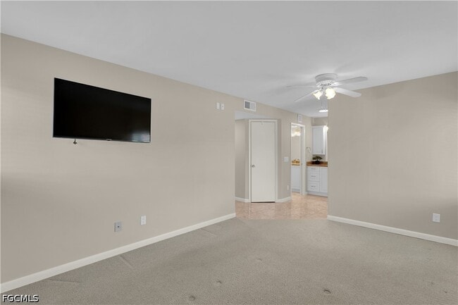Building Photo - 1409 SE 46th Ln