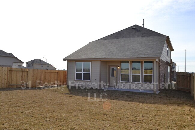 Building Photo - 24902 Alberti Sonata Dr