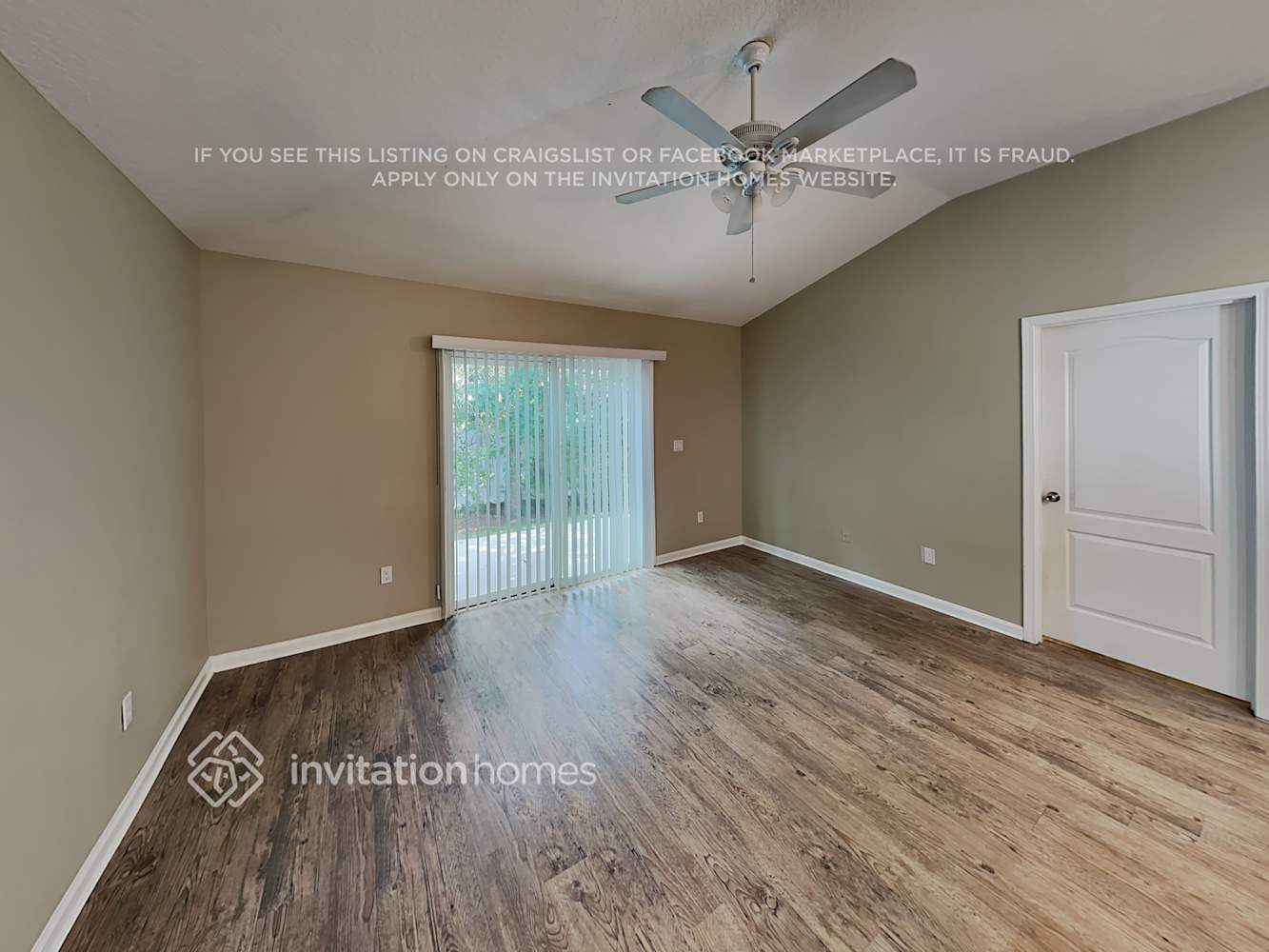 Building Photo - 372 Sunshine Dr