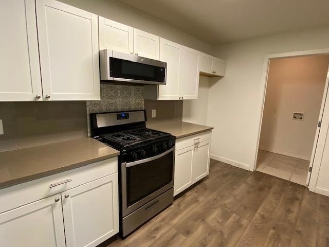 Building Photo - 900 Riddlewood Dr