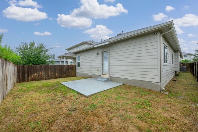 Building Photo - 6109 Arbor Crest Ln