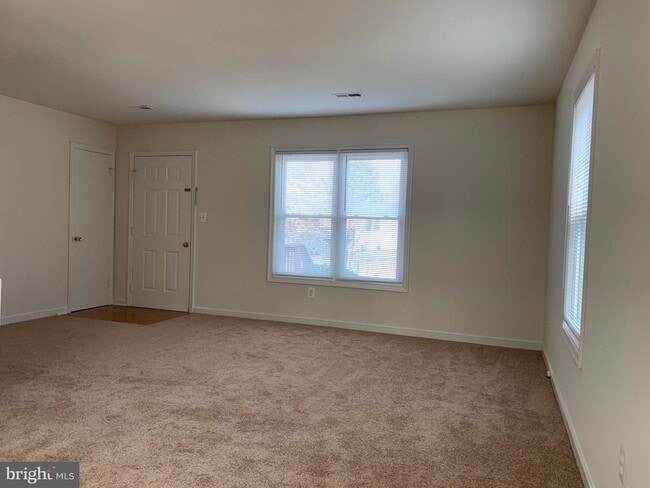 Building Photo - 952 Ramoth Church Rd