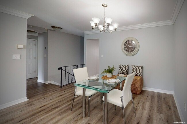 Building Photo - 90 Middleton Rd