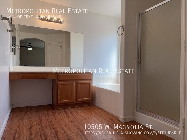 Building Photo - 10505 W Magnolia St