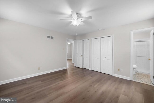 Building Photo - 3335 S Rockfield Dr