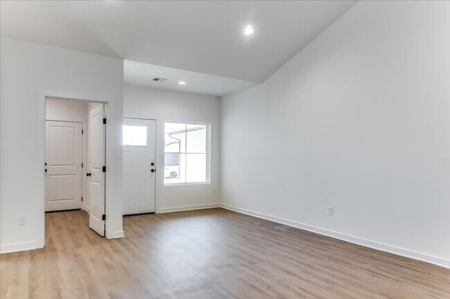Building Photo - 11240 W 35th St S
