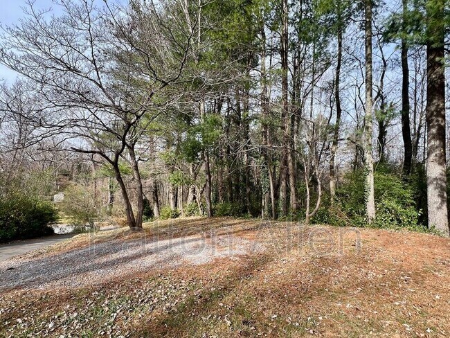 Building Photo - 30 Stevens Hill Rd