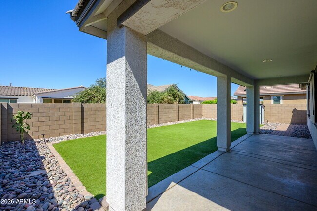 Building Photo - 22659 E Desert Spoon Dr