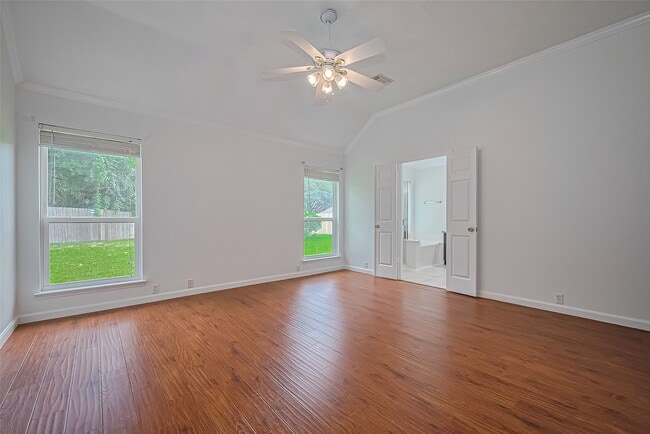 Building Photo - 11042 Sentry Ct