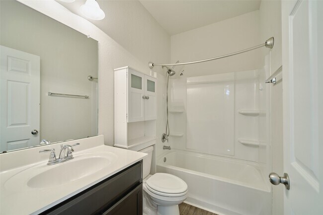 Building Photo - 4201 Amber Ruse Dr